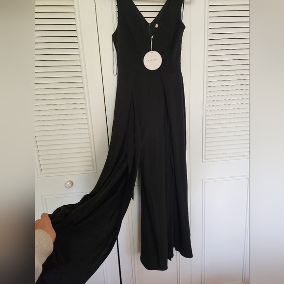 Esther and Co. Kingdom Jumpsuit - Black - Picture 2 of 4